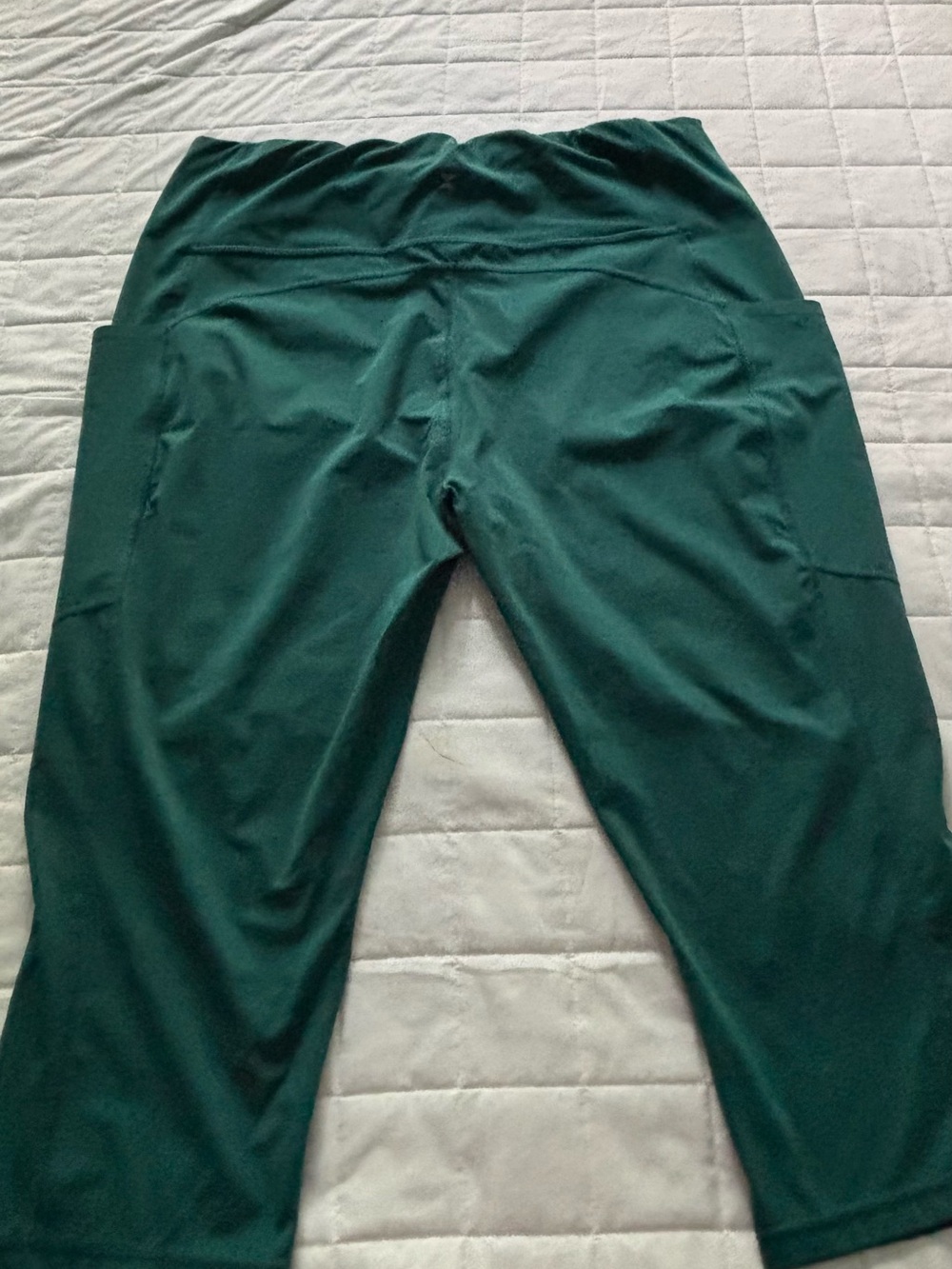 Xersion capri leggins XXL, worn a few times. Great for workout or walking!